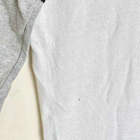 Roblox Graphic Raglan Long Sleeve Grey White T Shirt Kids size Small - Picture 6 of 7